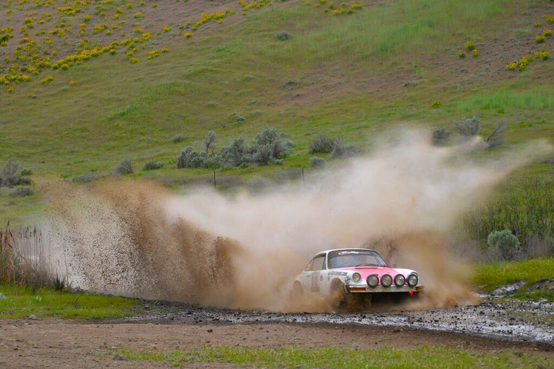 Illustration for article titled Rally Photos of the Day: Oversize edition
